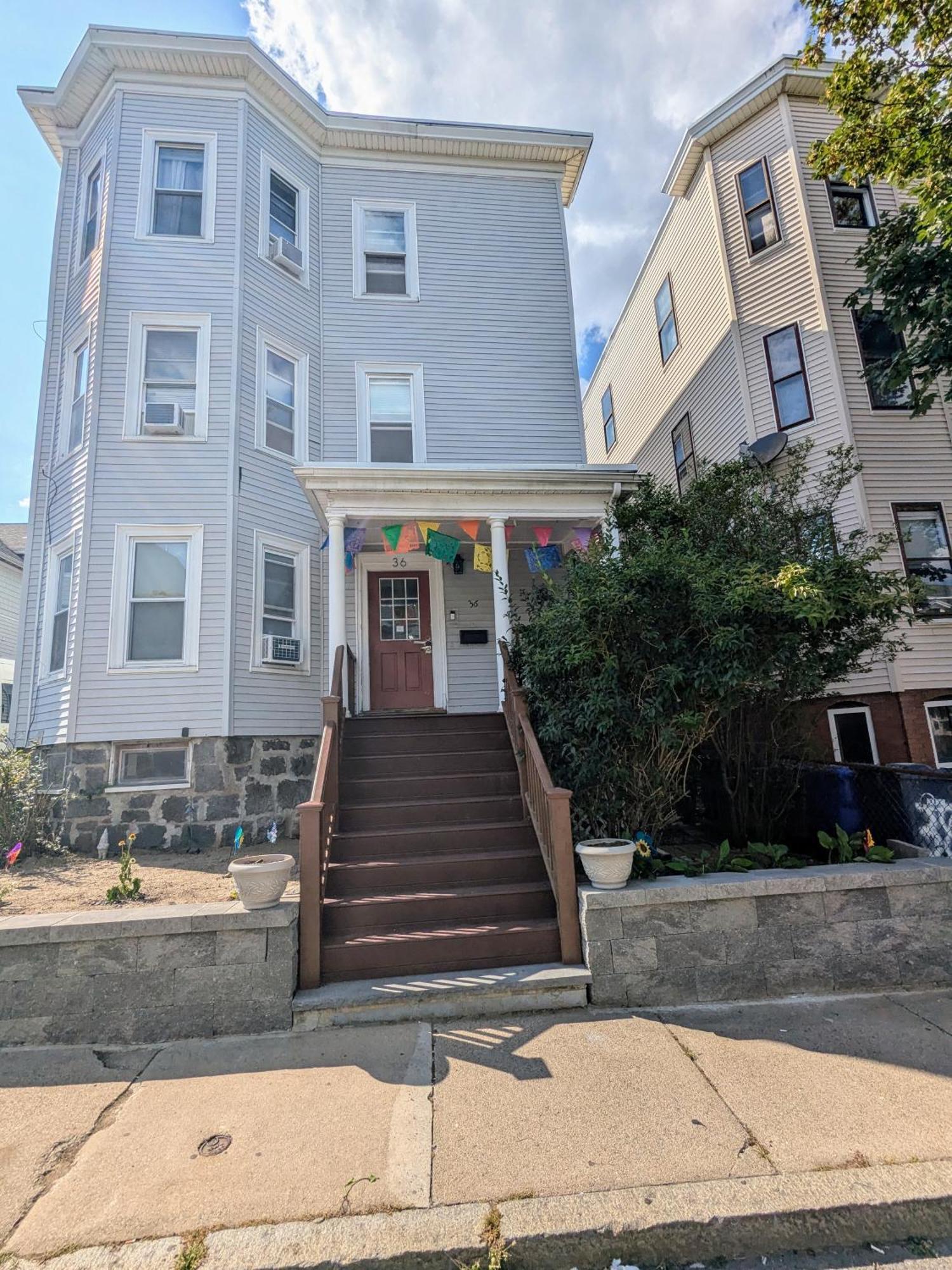 Homestel Hostal Boston