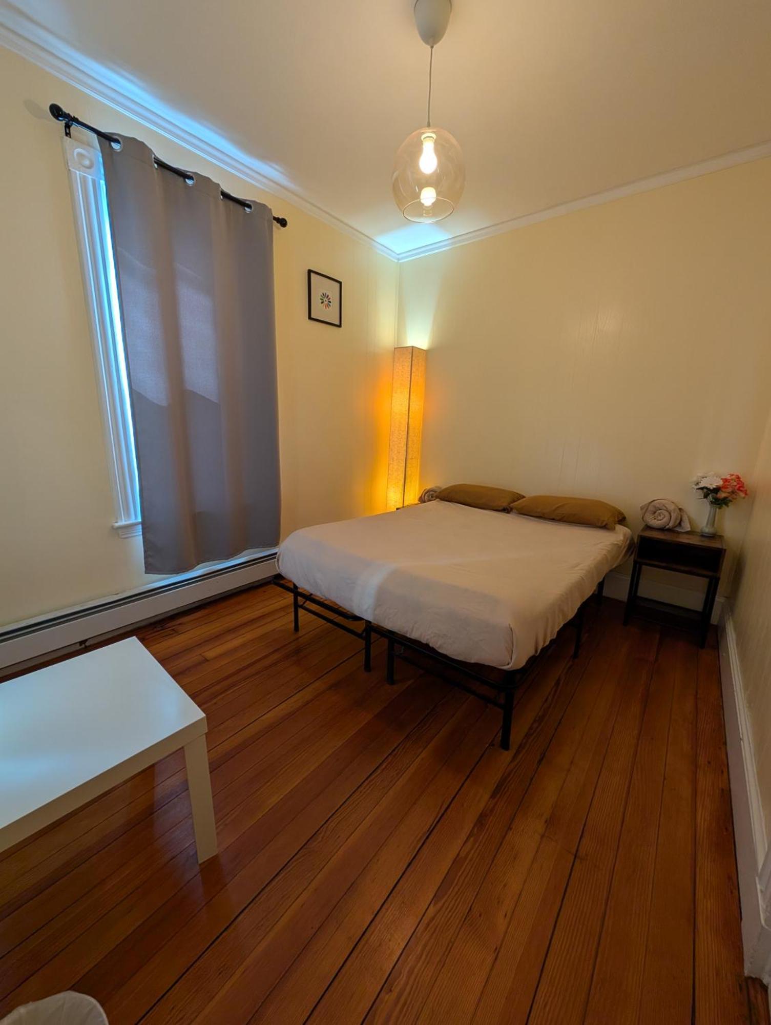 Hostal Homestel Boston